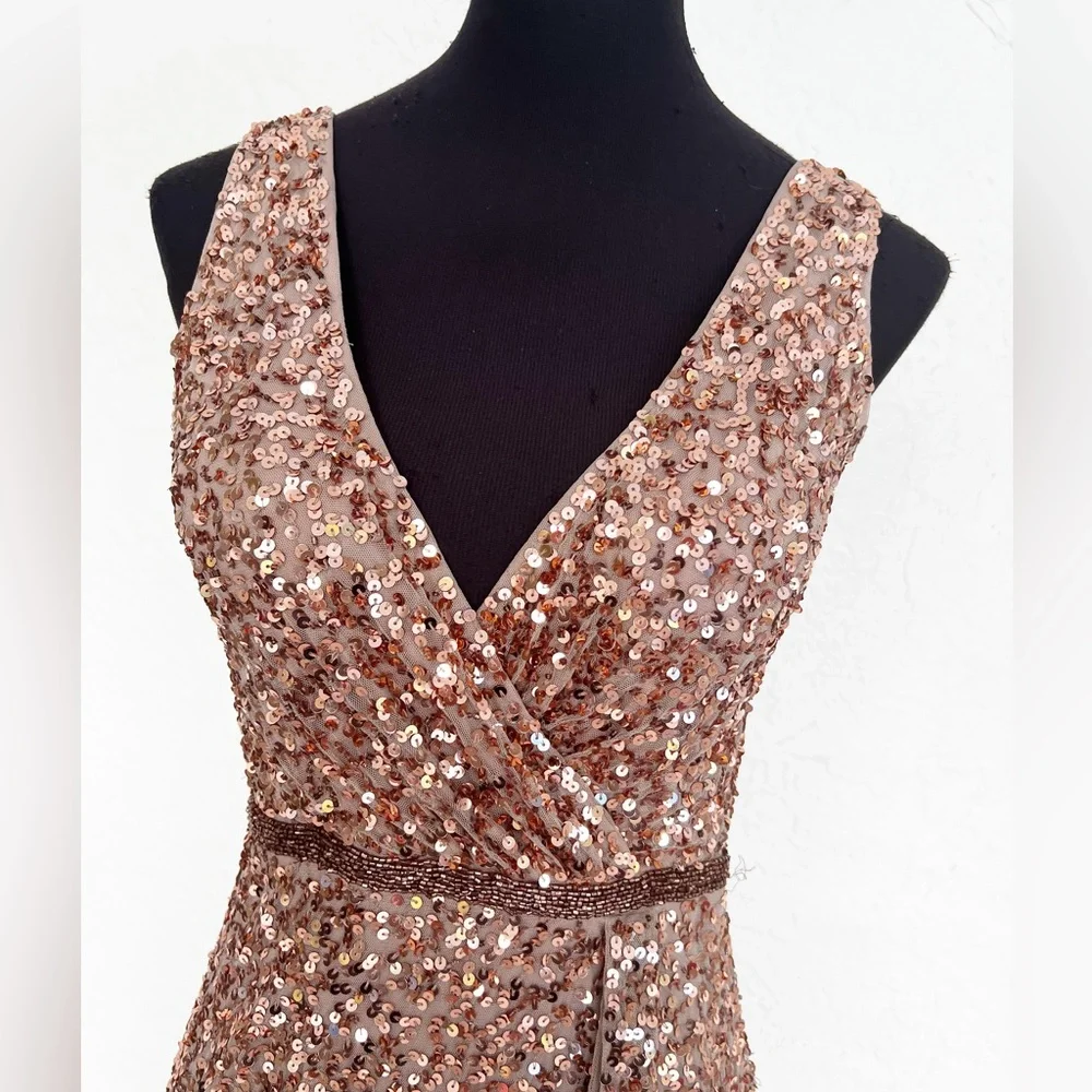 Mac Duggal Sequin Faux Wrap Gown 5539 Womens size 4 - Picture 5 of 10